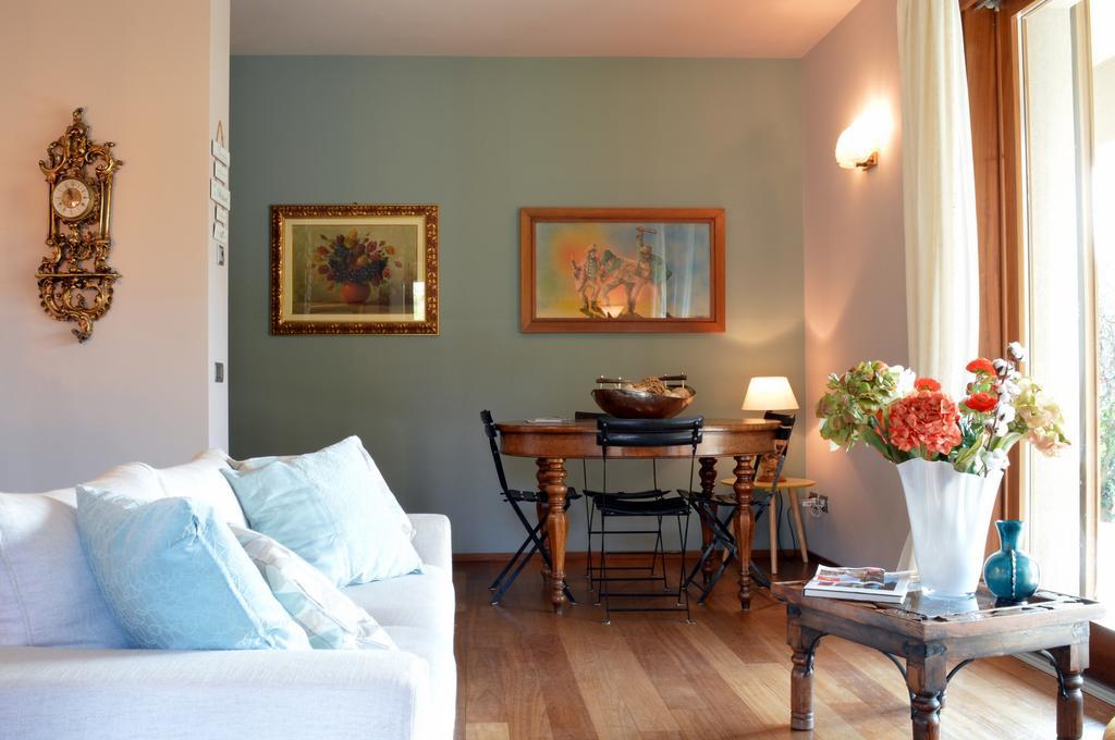 B&B La Casa Di Angela Cusago Dış mekan fotoğraf
