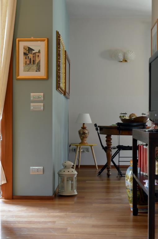 B&B La Casa Di Angela Cusago Dış mekan fotoğraf
